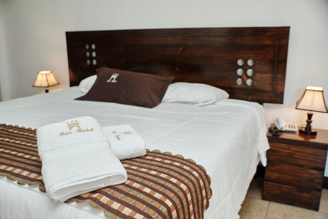Bris Hotel Gobernadora Zewnętrze zdjęcie